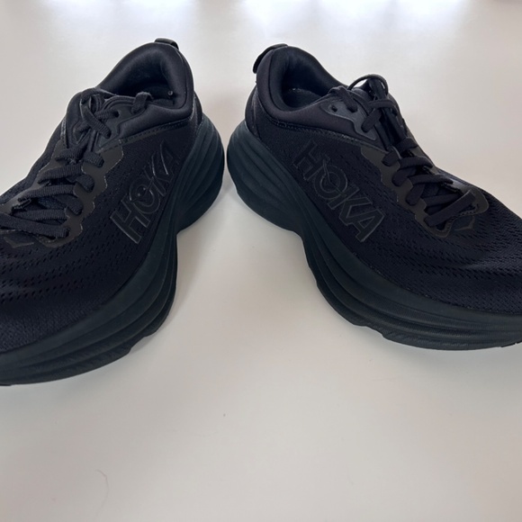 Hoka Bondi 8 Women's Black Athletic Shoes in Size 7 and Size 7.5 - Picture 8 of 10